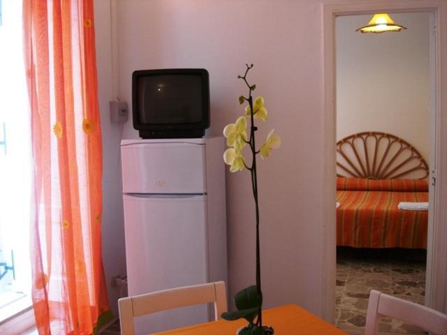 ليباري Case Vacanze Arcobaleno الغرفة الصورة